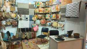 Women Girls' New Design Jute Handbags Fashionable Durable Tote Bags Water Resistant Embroidery Decoration Zipper Personalized - Product Image 6