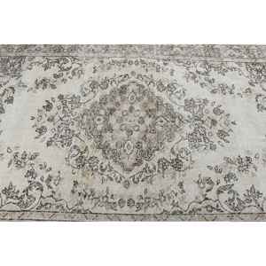 Alfombra de 5,4x8,5 pies, Alfombra Turca Vintage, Alfombra Marroquí Blanca - Product Image 5