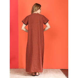 ชุดนอนผ้าฝ้ายพิมพ์ลายสำหรับผู้หญิง Evolove แขนสั้น ยาวเต็มตัว มีกระเป๋าข้าง ฟรีไซส์ เนื้อผ้านุ่ม - Product Image 5