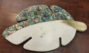 Tabla de cortar de posavasos de mármol, tabla de repostería para uso en cocina y restaurante para utensilios, pieza de diseño, forma redonda - Product Image 4