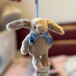 Nouveau Pendentif Chien Saucisse JC en Peluche Ultra Douce Rembourrée de Coton PP, Forme Nœud Papillon, Cadeau de Noël Unisexe, Fabriqué aux États-Unis - Product Image 4
