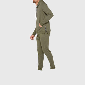 Survêtements de sport d'hiver entièrement personnalisés, grande taille, design simple, sweat-shirt à capuche, pantalon à cordon de serrage avec bandes patchwork, ensemble 2 pièces pour hommes - Product Image 1
