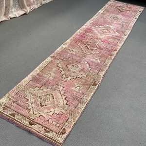 Tapis turc Herki 2,5x11,3 pi (77x344 cm), tapis persan vintage rose - Product Image 5