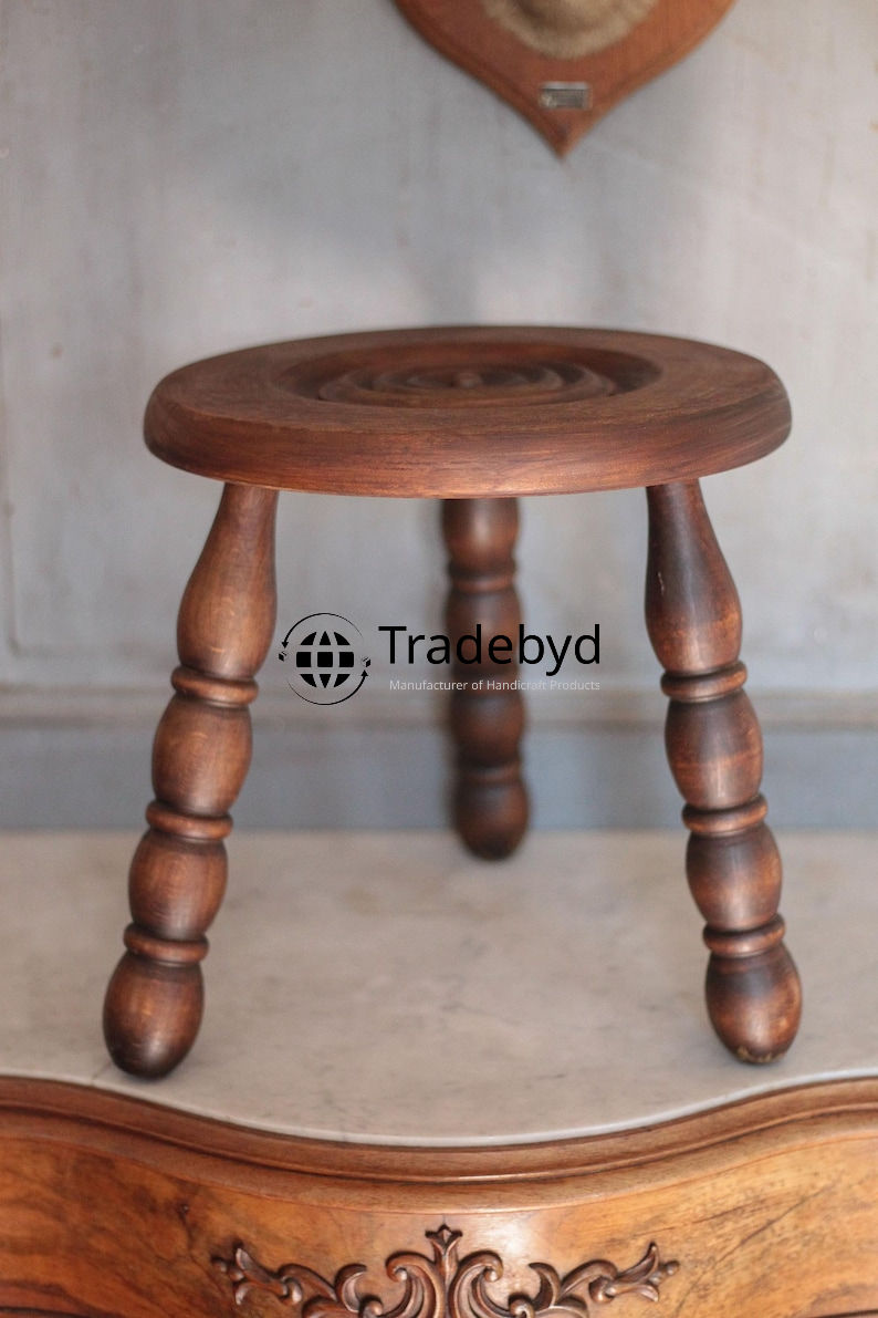 Available in different Colors