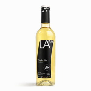 Laray - Vin Blanc Sec Airen Macabeo 11% ABV Vin Blanc Espagnol Frais 750ml - Product Image 1