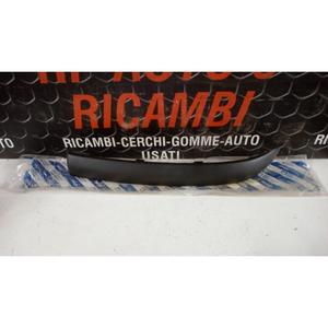Moldura de Parachoques Delantero Izquierdo para FIAT Punto Sedán 5 Puertas, 2.ª Serie (99>03), 735272737 - Product Image 4