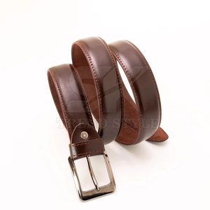 Ceinture en cuir à une seule couleur, accessoire de mode durable pour hommes et femmes, ceinture en cuir réglable à une seule couleur - Product Image 4