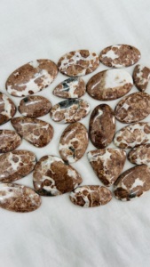 Piedra caliza de granate natural de grado AAA, piedra preciosa suelta de tamaño personalizado 100%, alta calidad para la fabricación de joyas únicas - Product Image 4