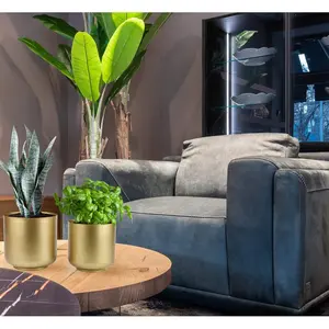 Vase à fleurs en métal fait main de luxe, design côtier, décoration intérieure haut de gamme, vase de table, ZAHID EXPORTS, haute qualité, respectueux de l'environnement - Product Image 3