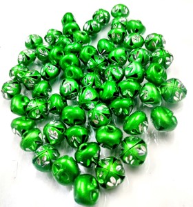 Clochettes en fer vertes de 12 mm, sculpture moderne avec motif de feuille découpée, pour la décoration chinoise et de Noël, technique peinte - Product Image 3