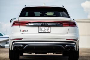 Auto Usado Confiable, Audi SQ8 Premium Plus 2021, Motor V8 Twin-Turbo de 500 hp, Tracción en las Cuatro Ruedas - Product Image 2