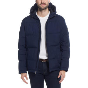 Veste d'hiver matelassée pour homme, vêtement d'extérieur chaud conçu pour les activités de plein air et les tenues décontractées quotidiennes - Product Image 1