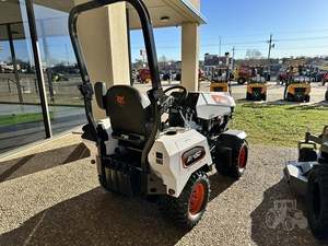 2025 BOBCAT AT450 Tractores usados - Product Image 3