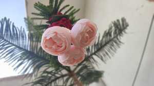 Decoración de árbol de Navidad, racimos de rosas con colgante de perlas, decoración india tradicional, trae la belleza de la naturaleza, cadena - Product Image 3