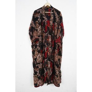 Robe longue en soie élégante à manches longues pour femmes - Vêtement de nuit doux, style bohème, pour l'été - Product Image 4