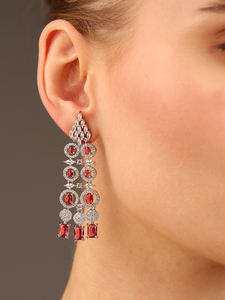 ชุดสร้อยคอไข่มุกดีไซน์เนอร์สำหรับผู้หญิงพร้อมต่างหูที่สวยงามและสร้อยคอแบบปรับได้ในราคาที่ดีที่สุด - Product Image 5