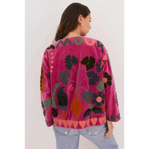 Chaqueta Corta Acolchada de Punto Floral Boho, Bordado Suzani Hecho a Mano, Chaqueta Artística Floral para Mujer, 100% Algodón, Invierno - Product Image 3
