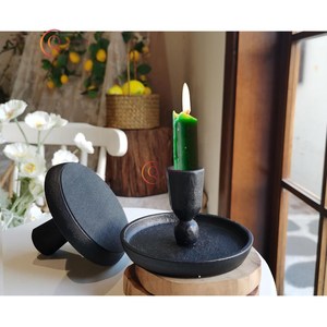 Bougeoir en métal de style unique attrayant pour la décoration de la maison de dessus de table Bougeoir en métal sur mesure Pot de bougie unique - Product Image 2