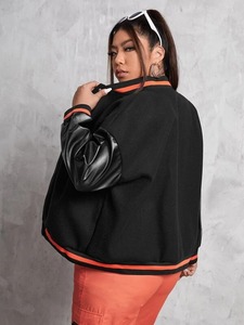 Chaqueta Varsity Personalizada para Mujer, Cuerpo de Lana y Mangas de Cuero, Abrigo de Otoño Invierno con Logotipo Personalizado - Product Image 2