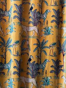 Rideau en velours style vintage jaune moutarde imprimé jungle, draperies de décoration intérieure en coton de luxe, velours de coton style vintage - Product Image 2