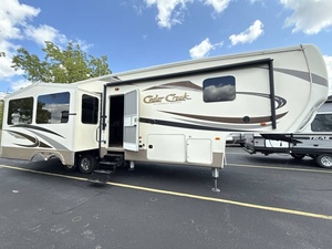 รถฟอร์เรสทริเวอร์ เซดาร์ครีก ซิลเวอร์แบ็ค 33IK ปี 2018 มือสอง - Product Image 4