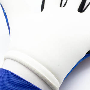 Gants de gardien de but de football en latex premium 4 mm 2026 avec protections pour les doigts, gants respirants et protecteurs pour tous les âges - Product Image 4