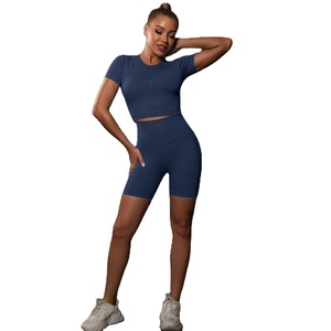 Kivotech Fabricación al por mayor Traje de fitness sin costuras Mujeres Gy Yoga Set de manga corta con estilo 2025 de alta calidad - Product Image 3