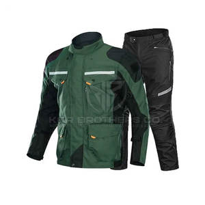 Combinaison moto robuste 2 pièces avec design coupe-vent et zones à fort impact Combinaison moto aventure 2 pièces - Product Image 1