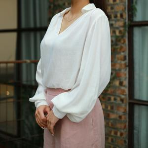 Blusa informal suelta de manga larga para mujer, Top Formal transpirable y ramio de lino tejido con patrón a cuadros de rayón, venta al por mayor - Product Image 3