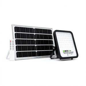 Proyector Solar META de 100W con Sensor de Luz, Solución de Iluminación Exterior Premium - Product Image 2