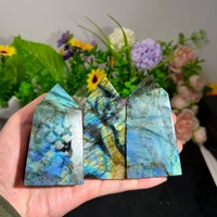 Tour de cristal de labradorite bleue de haute qualité, polie à la main, en forme de tétraèdre, pierre énergétique, baguette pyramidale, Reiki Chakra