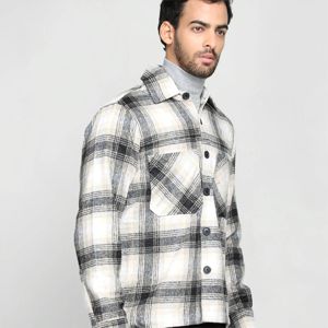 Chaqueta de camisa para Hombre | Chaqueta de Camisa de algodón abotonada duradera con bolsillos utilitarios y diseño elegante - Product Image 4