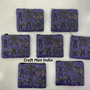 Porte-monnaie en perles de rocaille brodées à la main pour femmes, style Mardi Gras, grand portefeuille à monnaie, fabriqué en Inde - Product Image 1