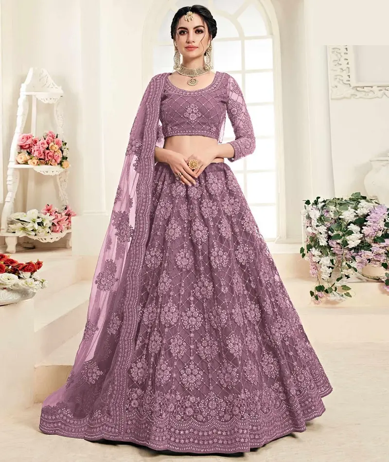 Vêtements pour femmes Designer Heavy Embroider nd Thread Work Net Material Lehenga Choli Latest Pattern Designer Fancy blouse et Dupatta