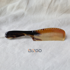 Peine de pelo dentado de cuerno de búfalo Natural hecho a mano de primera calidad, mango suave, personalizable, antiestático, ecológico, moda Vintage - Product Image 5