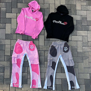 Survêtement vintage personnalisé en coton épais avec broderie et impression, sweat à capuche à ourlet brut, pantalon évasé, poche en strass, coupe courte - Product Image 1