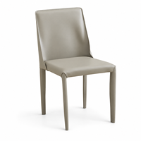 Chaise de salle à manger minimaliste en cuir léger avec structure métallique et assise rembourrée pour la maison, le restaurant, l'hôtel