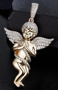 Pendentif ange glamour en diamant avec accents de moissanite en or 10k pour hommes et femmes - Product Image 2