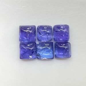 Venta al por mayor cabujón de tanzanita natural 4MM forma de cojín tamaño calibrado cabujón para la fabricación de joyas - Product Image 1