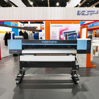 Imprimante jet d'encre UV professionnelle de taille standard à impression rapide de 2,0 m avec pour la peinture artistique / matériel publicitaire / verre