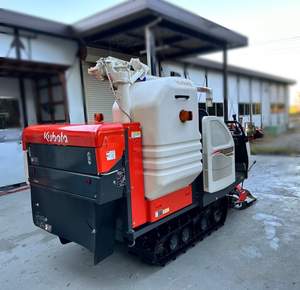 รถเกี่ยวข้าวคูโบต้า ER-215-GW แรงดันสูง ขับเคลื่อน 4 ล้อ เครื่องยนต์ดีเซล สำหรับงานเกษตรในนาข้าว - Product Image 4