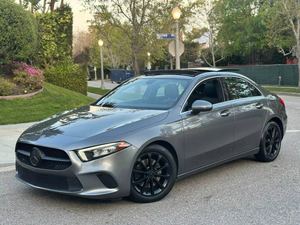 มือสอง2020 Mercedes-Benz A-Class ซีดาน220 FWD