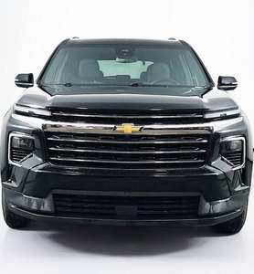 Traverse LT FWD 2024, Volante a la Izquierda, Interior Oscuro, Asientos de Tela, SUV Automático, R19, 7 Plazas, Techo Solar, Luces LED Diurnas - Product Image 1