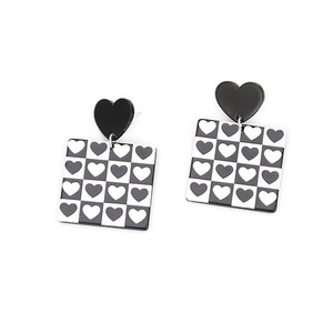 ต่างหูเรซินสุดหรูโมเดลจี้รูปนางฟ้ากันน้ำงาน3D ออกแบบตามต้องการสีสันสดใสผลิตด้วยมือผู้จำหน่ายอินเดีย - Product Image 6