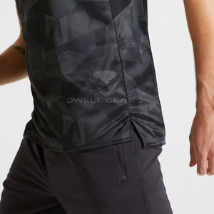 Diseña tu propio logotipo Camiseta de gimnasio juvenil Peso ligero Camiseta de gimnasio de la mejor calidad Camiseta de diseño diferente - Product Image 6