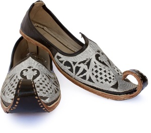 Pakistanais décontracté vente chaude pakistanais Khussa chaussures pour hommes anti-dérapant couleur unie Khussa en bas quantité minimale de commande en gros - Product Image 1