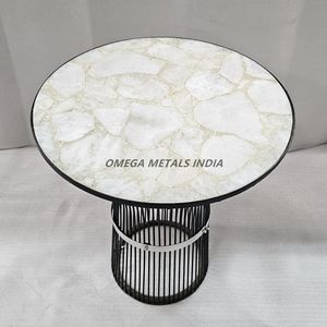 Table à manger ronde italienne de luxe en marbre Plateau élégant en marbre avec pieds modernes en fil métallique pour des salles à manger sophistiquées - Product Image 1