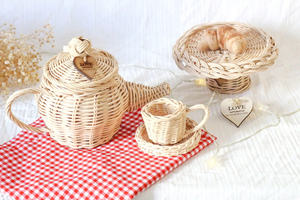Théière en rotin tasse et dessous de verre support à gâteau/service à thé jouets naturels jouets biologiques - Product Image 4