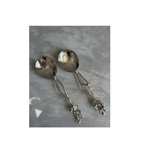 Élégant ensemble de couverts à salade en acier inoxydable au fini doré pour les repas et les fêtes modernes et écologiques - Product Image 4