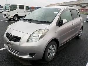 Yaris 2007 Usado, Grado Industrial, Volante a la Derecha/Izquierda, con 3 Años de Garantía, Origen Estadounidense - Product Image 3